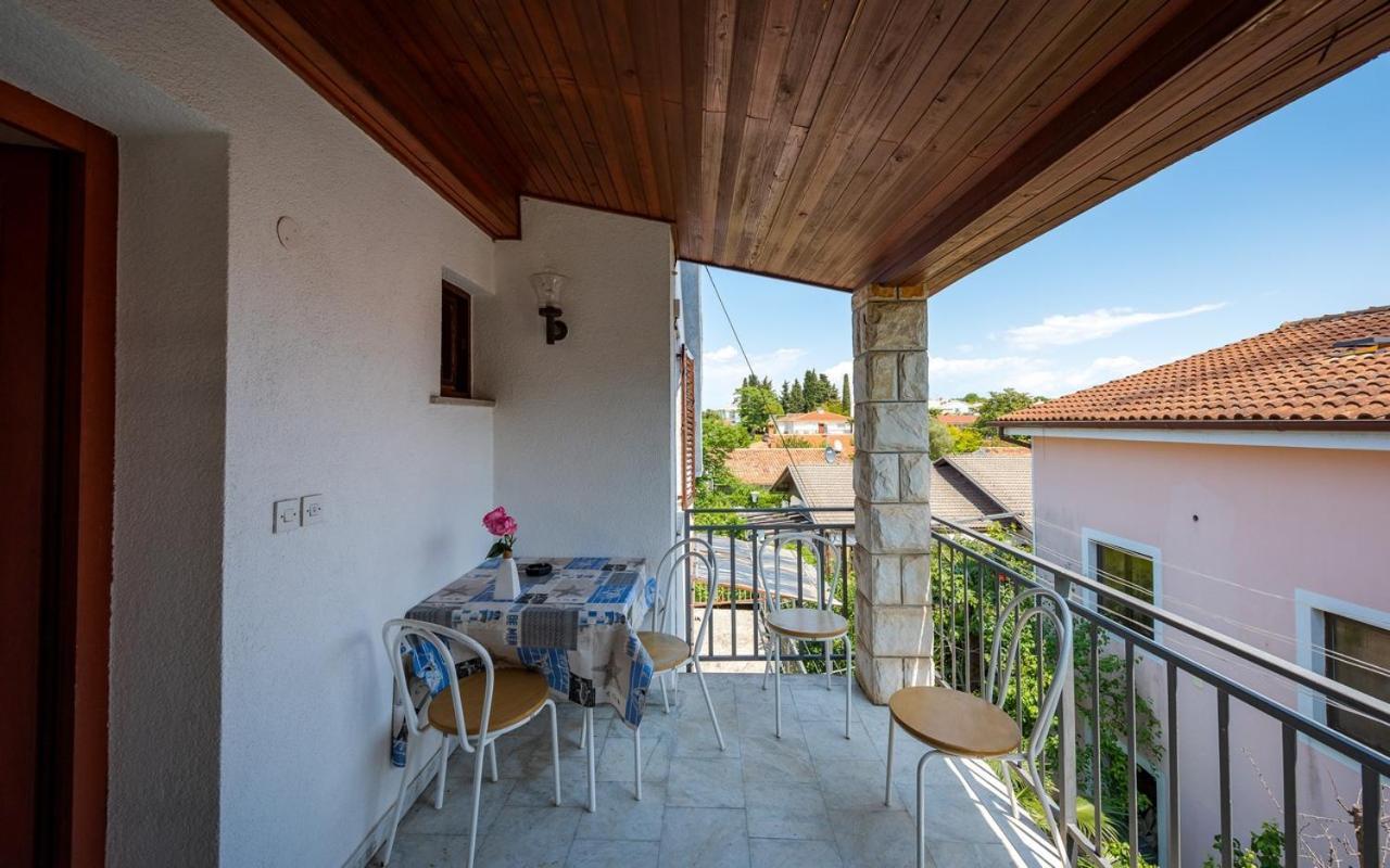 Apartmani Lido Bašanija エクステリア 写真
